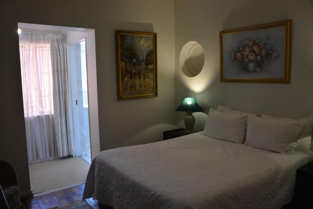 Buona Notte Bed & Breakfast โจฮันเนสเบิร์ก ภายนอก รูปภาพ